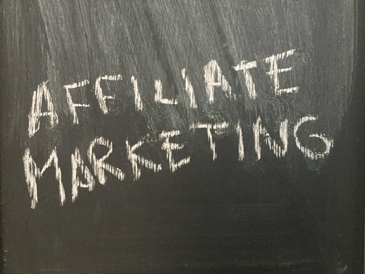 Start dit iværksætteri med affiliate marketing